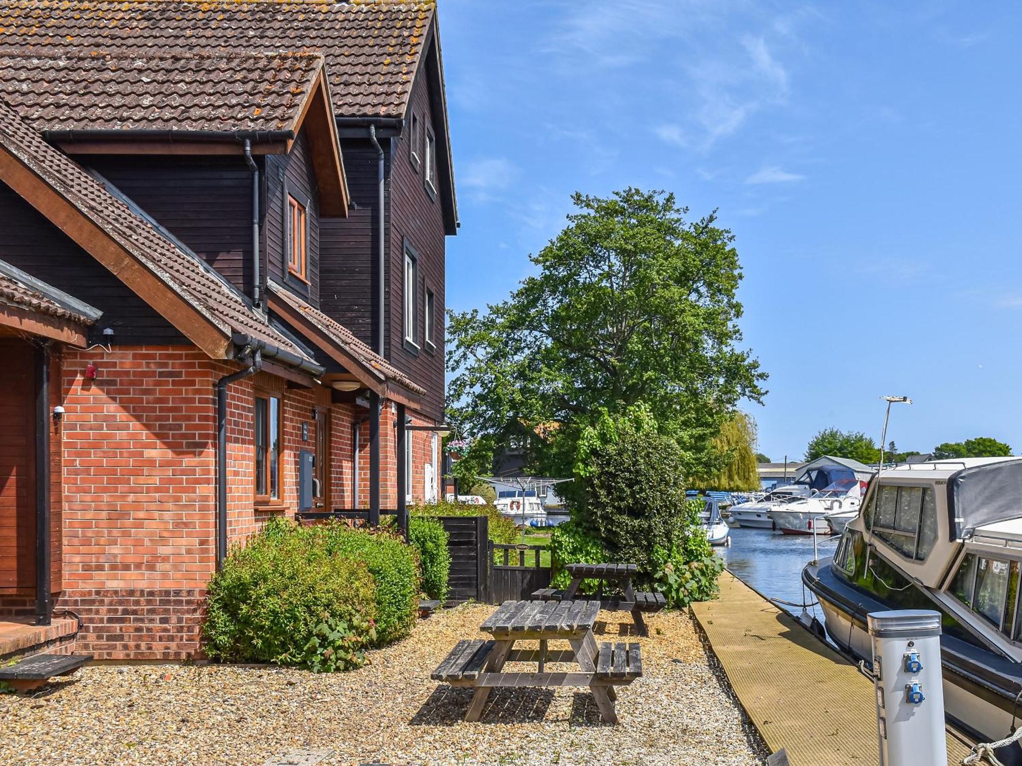 Lilys Cottage Wroxham Buitenkant foto